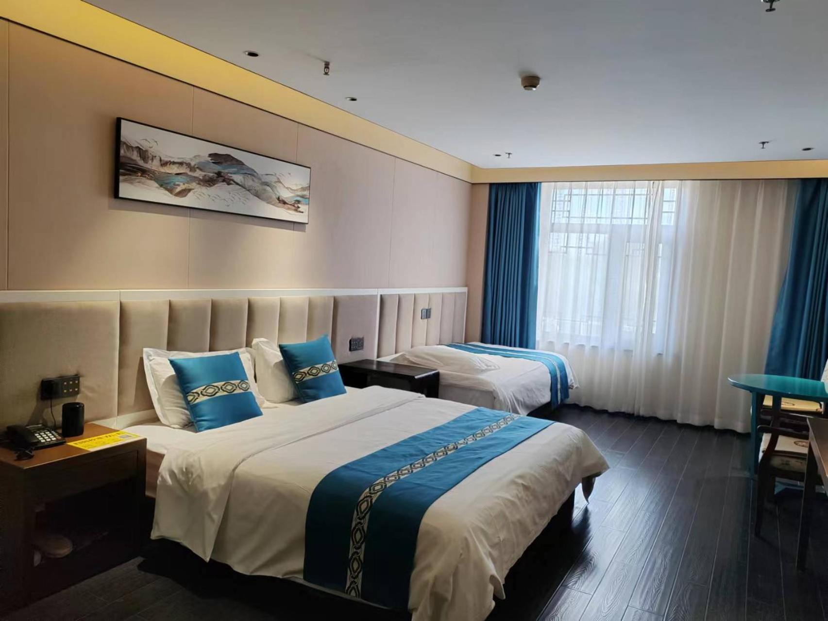 Beijing Tangfu Hotel - Located In The City Center Adjacent To The Subway Station Close To Nanluoguxiang Gulou Lama Temple Tiananmen Square Forbidden City Temple Of Heaven Providing Laundry Car Rental And Ticketing Services Екстер'єр фото