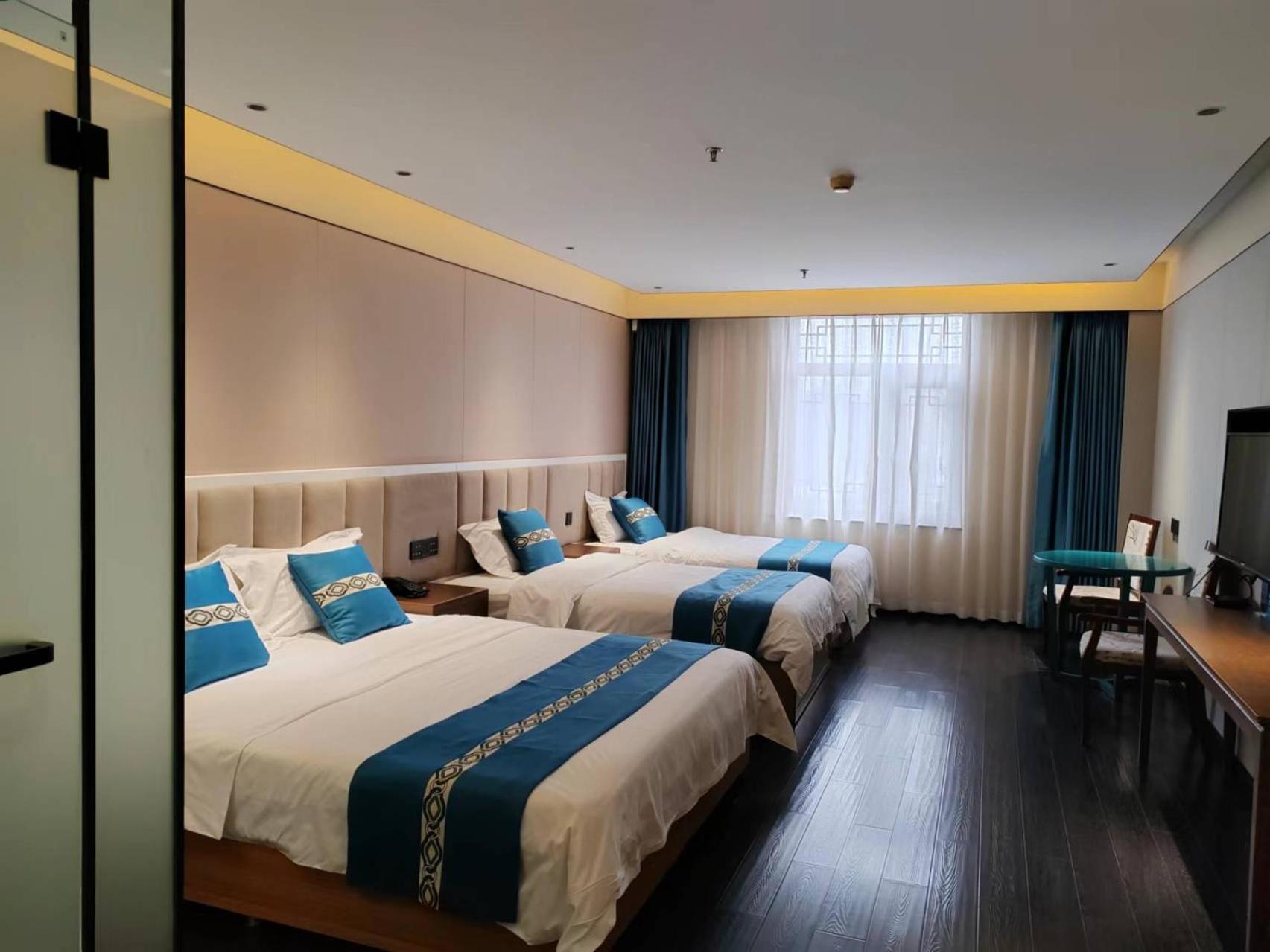 Beijing Tangfu Hotel - Located In The City Center Adjacent To The Subway Station Close To Nanluoguxiang Gulou Lama Temple Tiananmen Square Forbidden City Temple Of Heaven Providing Laundry Car Rental And Ticketing Services Екстер'єр фото